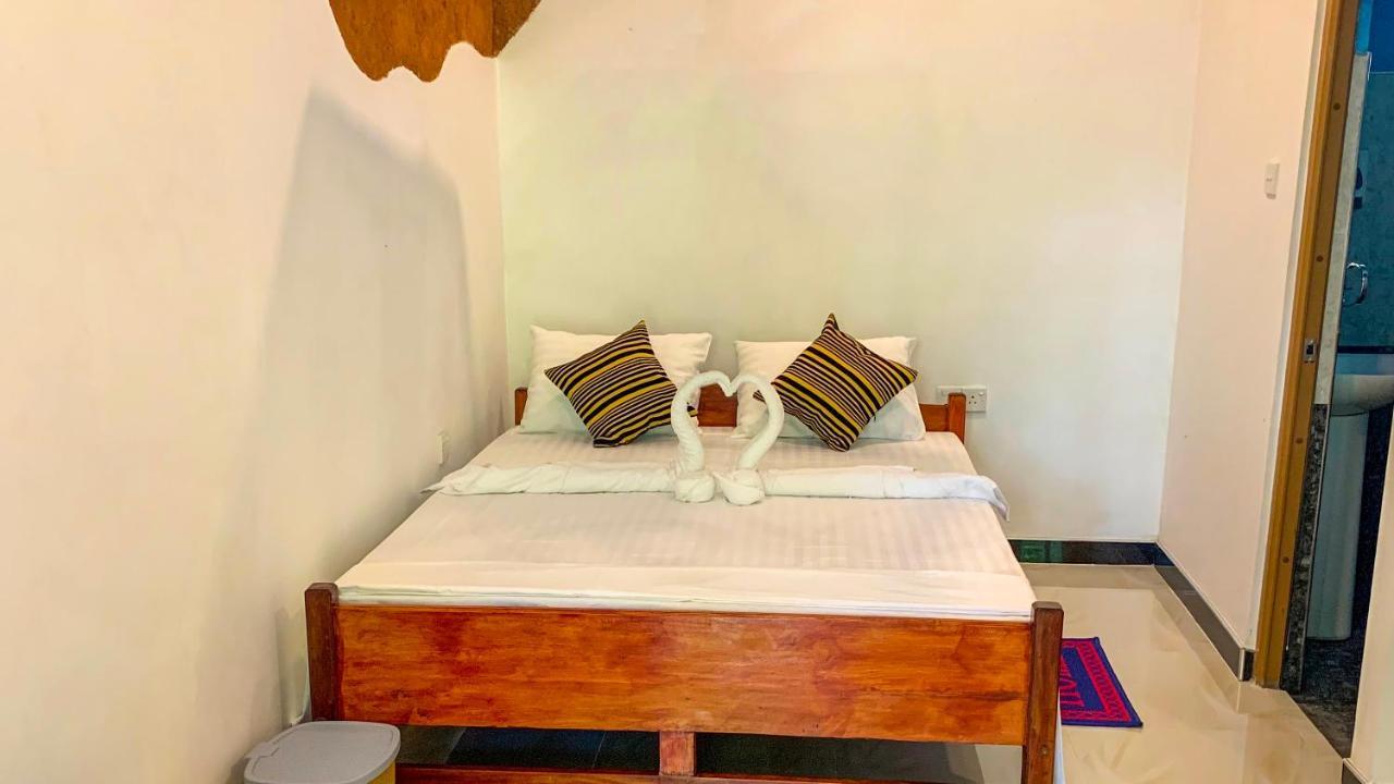 Sigiri Starwing Villa Sigiriya Eksteriør bilde
